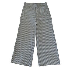 Chicos Wide Leg Striped‎ Pants Womens Size 6 High Rise Cropped Tummy Control